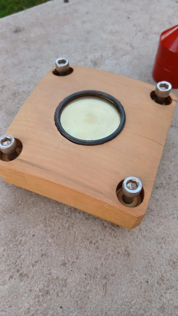 Ground vibration experimental sensor